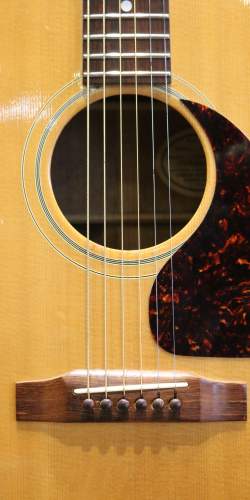 Gibson J-45 Natural de 1990