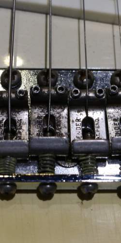 Fender Stratocaster (4 bolts) Olympic White de 1971