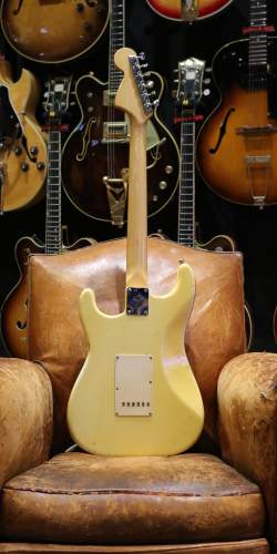 Fender Stratocaster (4 bolts) Olympic White de 1971