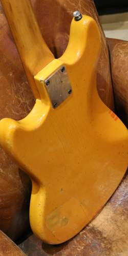 Fender Mustang Orange Competition Matching Headstock de 1969