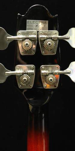 Electra MPC Outlaw Bass Sunburst de 1981