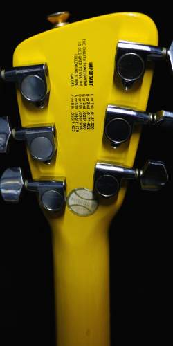 Hondo Chiquita Yellow de 1983