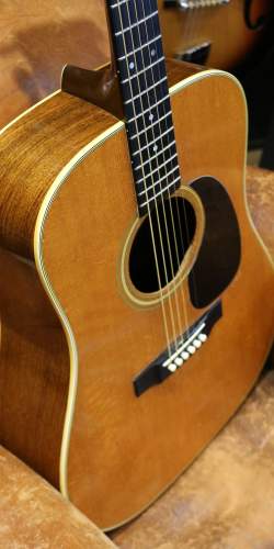 Martin D-28 Naturelle de 1971