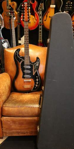 Burns Double Six de 1965