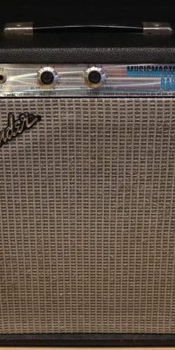 Fender Musicmaster Bass Amp de 1975