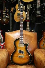 Gibson Nighthawk Standard ST-2 Vintage Sunburst de 1994