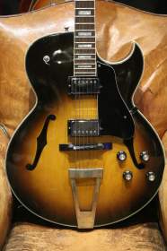 Jacobacci Sacha Distel Sunburst de 1984