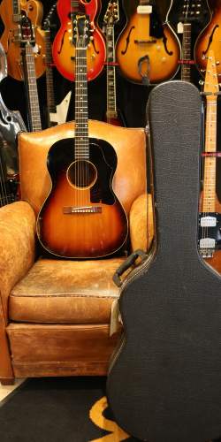 Gibson LG-1 Sunburst de 1960