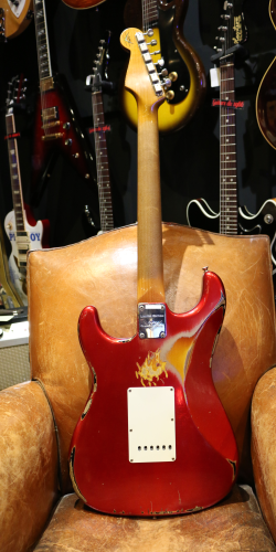 Fender Stratocaster Custom Shop 1960 Roasted Heavy Relic Limited Edition Candy Apple Red over 3 Tone Sunburst de 2018