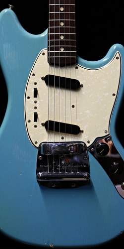 Fender Mustang Daphne Blue de 1966