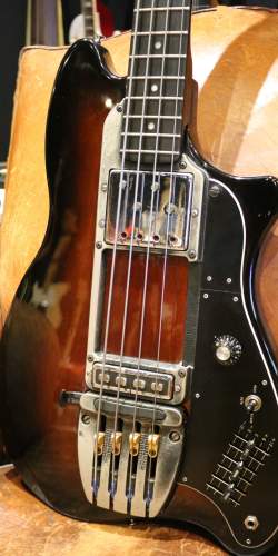 Ovation Magnum 2 Sunburst des 1970's