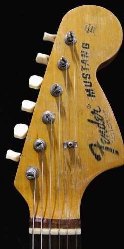 Fender Mustang Sunburst de 1973