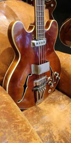 Favino Type EB-2 Caramel de 1965