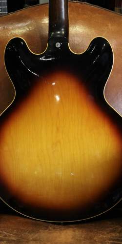Gibson ES-345 TD Sunburst Maestro Tremolo de 1963