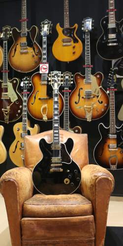 Gibson ES‑355 Lucille BB King Signature Black de 1990.