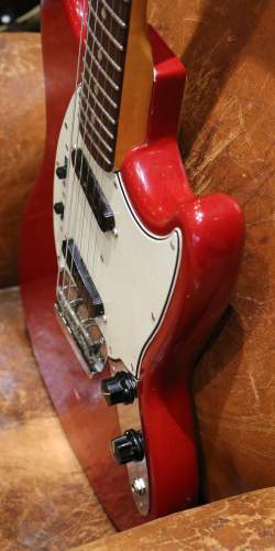 Fender Duo Sonic II Dakota Red de 1966