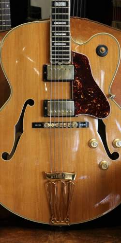 Gibson Byrdland Blond de 1976