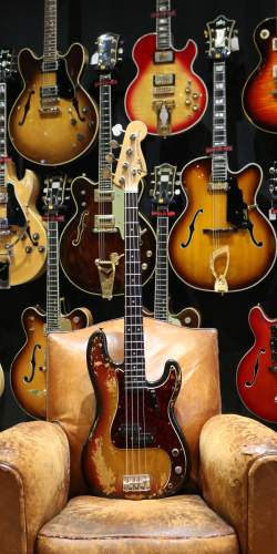 Fender Precision Bass Sunburst de 1969