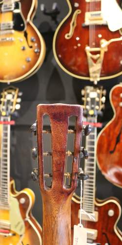 Harmony Supertone Houn' Dog Bradley Kincaid Parlor de 1929