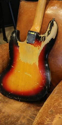 Fender Jazz Bass Sunburst de 1962
