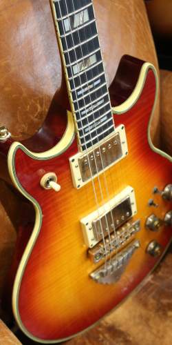 Ibanez Artist Series AR-300 CS Cherry Sunburst de 1981