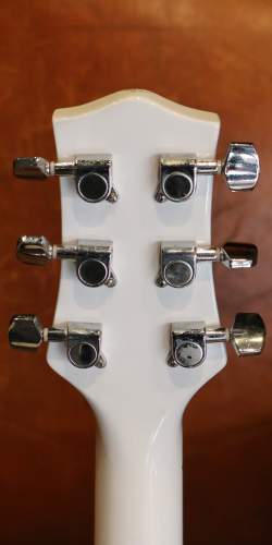 Ali Kat Chevy 57' Red de 2000's