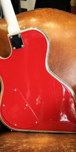 Ali Kat Chevy 57' Red de 2000's