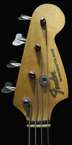 Fender Musicmaster Bass Red de 1975