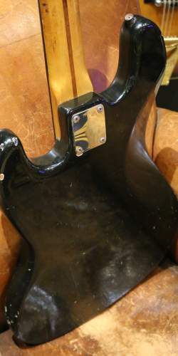 Fender Jazz Bass Black touche érable de 1972
