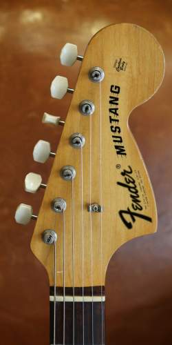 Fender Mustang Blue Competition de 1972