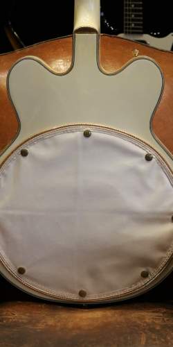Gretsch White Falcon Double Cutaway de 1967