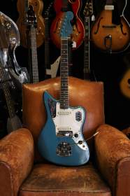Fender Jaguar Ocean Turquoise Matching Headstock de 1966