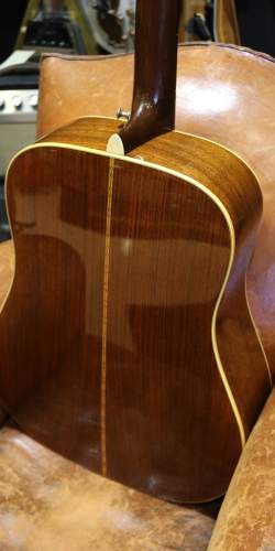 Martin D-28 Naturelle de 1971