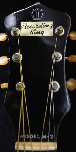 Recording King M2 Sunburst de 1940