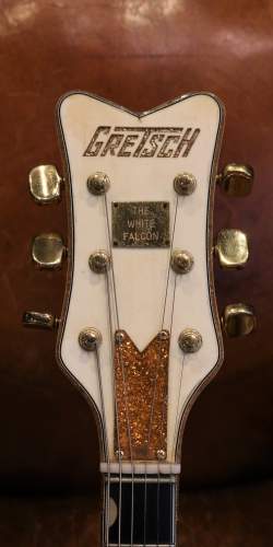 Gretsch White Falcon Double Cutaway de 1967