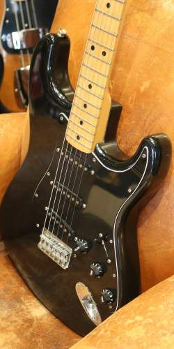 Fender Stratocaster Black Hardtail de 1979-81
