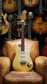 Fender Stratocaster (4 bolts) Olympic White de 1971