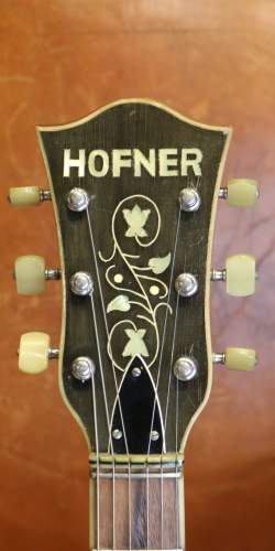Hofner Very Thin Red de 1964