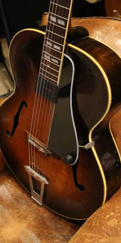 Gibson L7 Sunburst de 1947