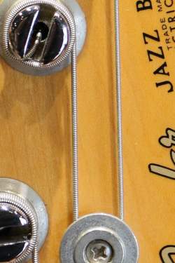 Fender Jazz Bass Olympic White Serie L de 1965