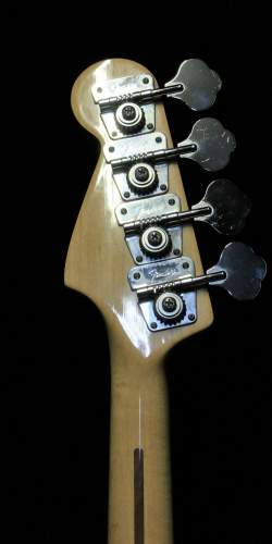 Fender Jazz Bass Olympic White de 1976