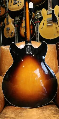 Hagstrom Viking Sunburst de 1966