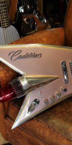 Ali Kat Cadillac 59' pink de 2010's