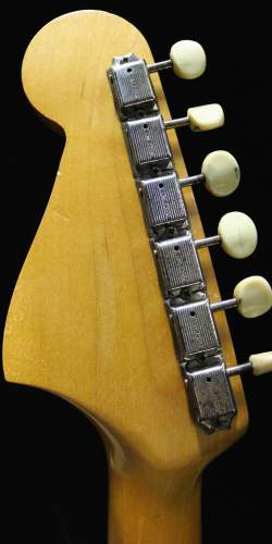 Fender Mustang Série L Daphne Blue de 1964