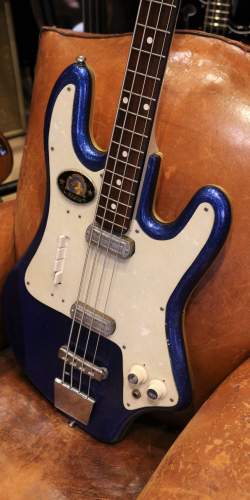 Gemelli Layolo Bass Blue de 1965
