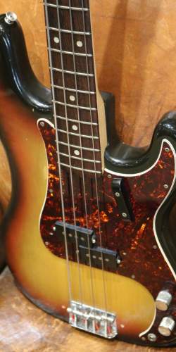 Fender Precision Bass Sunburst de 1969