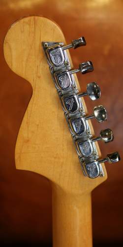 Fender Jaguar Ocean Turquoise Matching Headstock de 1966