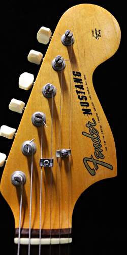 Fender Mustang Daphne Blue de 1966