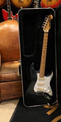 Fender Strat Plus Deluxe Gun Metal Blue de 1989