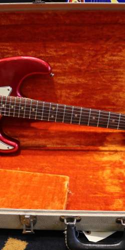 Fender Stratocaster Série L Candy Apple Red de 1964